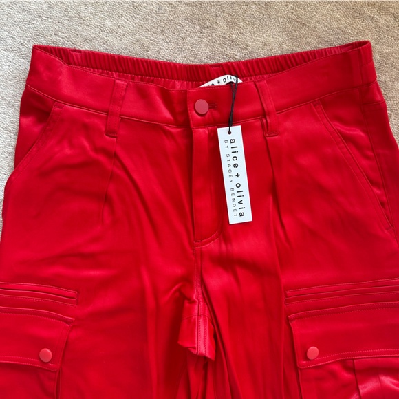 Alice & Olivia Satin Wide Leg Cargo Pants, Red, 4, NWT - Picture 2 of 8